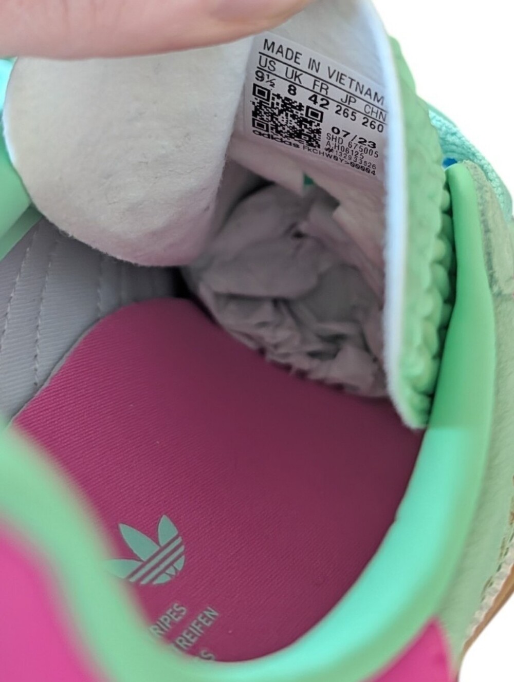 adidas Originals Gazelle Bold platform sneakers pulse mint screaming pink - Picture 9 of 13